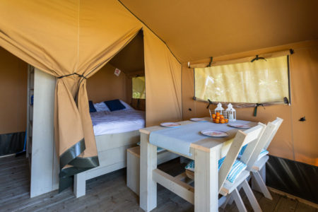 SkipsLodge Marina Stavoren Camping Sudermeer camperen Friesland